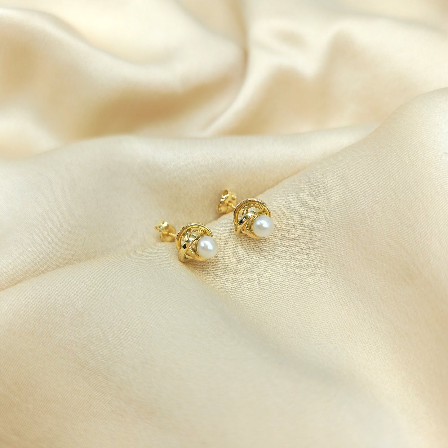 Freshwater Pearl Knot Earrings Gold