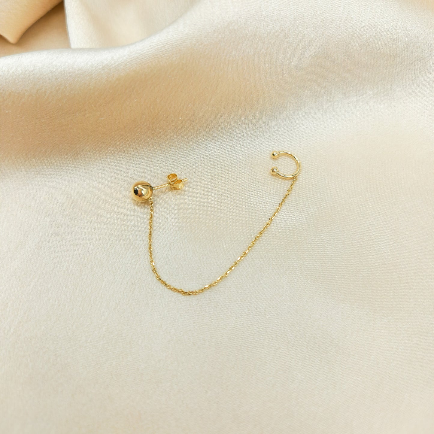 Ear Cuff and Ball Stud Earring Gold