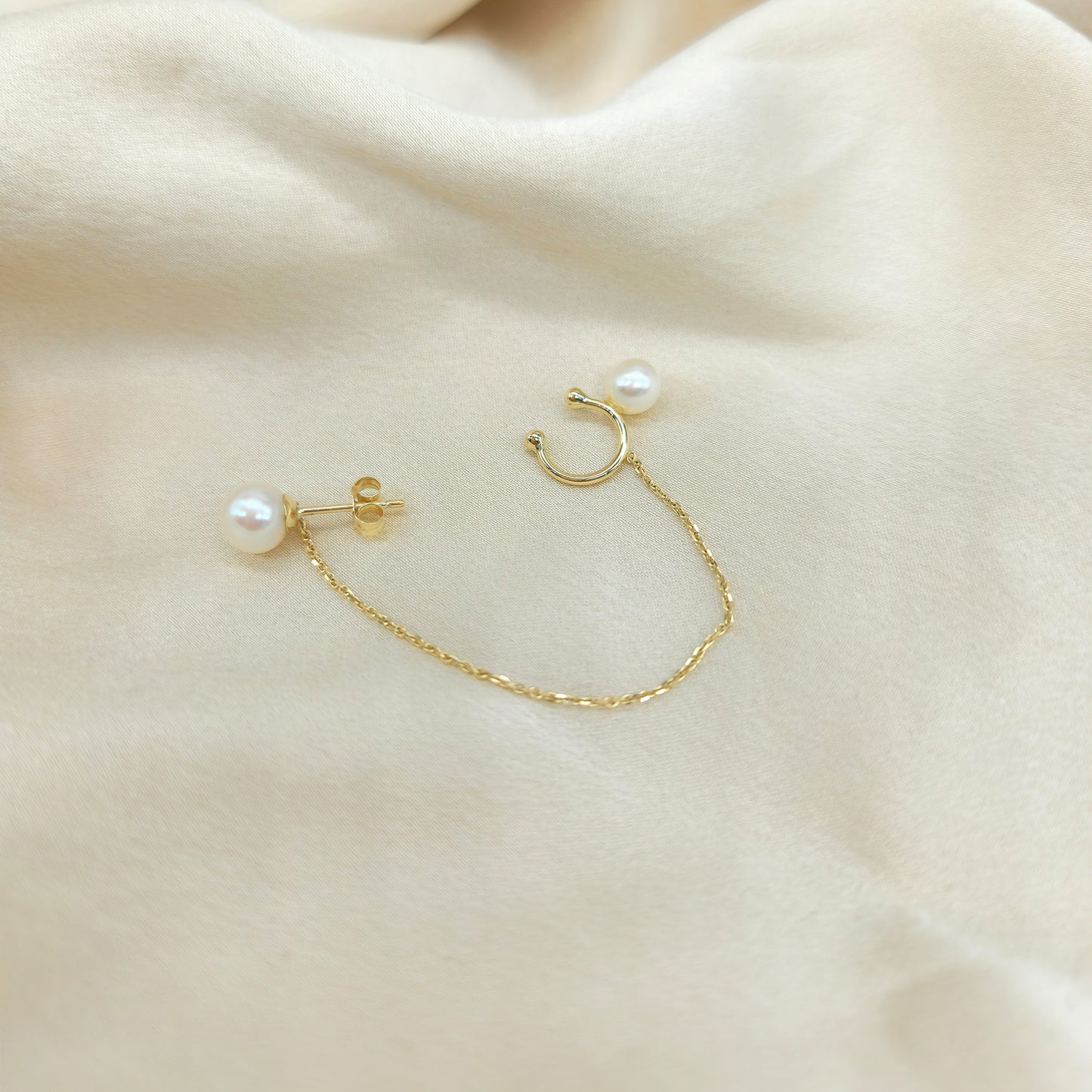 Freshwater Pearl Stud and Ear Cuff Gold