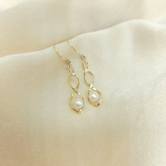 Freshwater Pearl Spiral Drop Earrings Gold